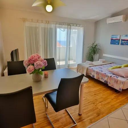 Apartments Tresnja Podstrana Exterior photo