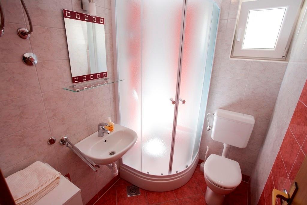Tresnja Apartment Podstrana